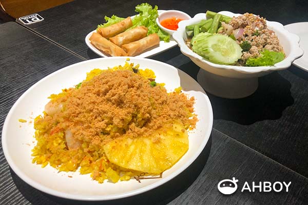 Nakhon Kitchen - Popular Thai Dishes